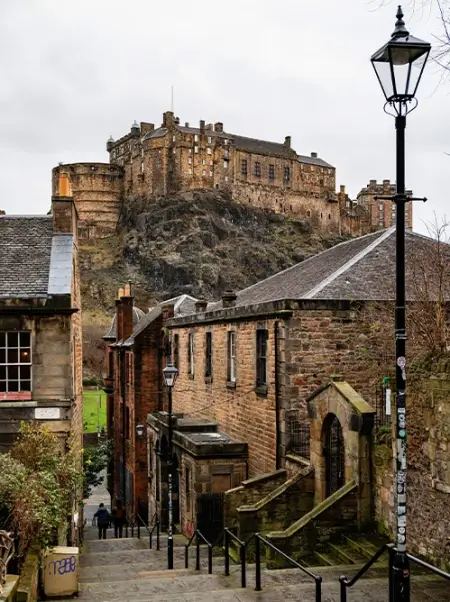 edinburgh-old-town-city