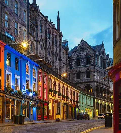 victoria-street-edinburgh-old-town